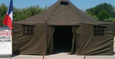 Tiendas de campaña militares. Tienda de campaña militar grande. Tienda de campaña militar grande