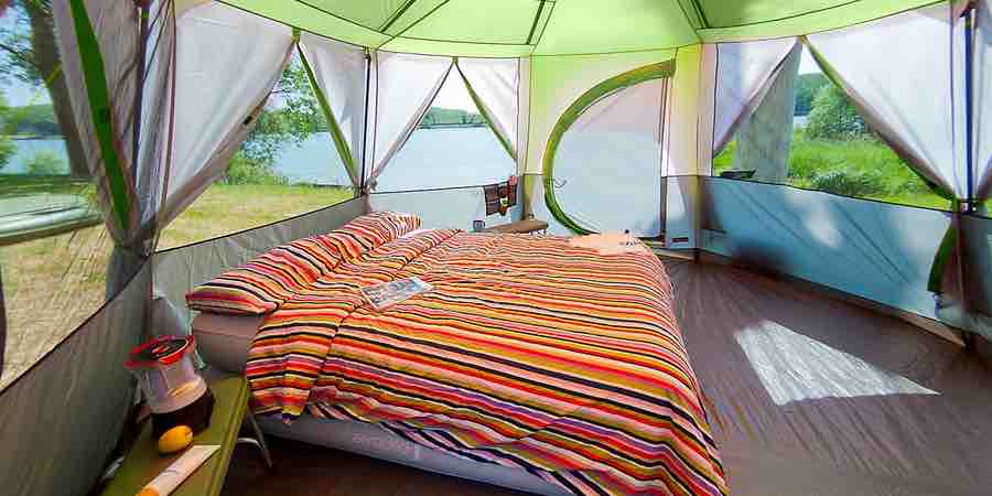 interior de la coleman octagon